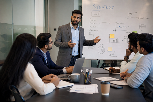 Entrepreneur in one-to-one coaching session with advisor